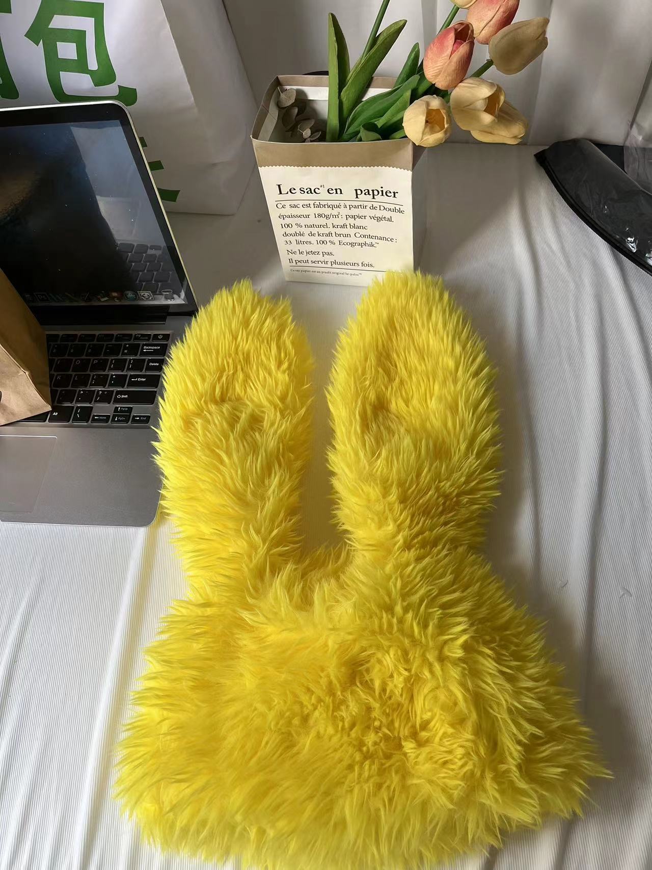 Dulces Orejas de conejo lindo sombrero de felpa invierno femenino engrosado cálido a prueba de frío Internet celebridad protección del oído personalizada puntera marea