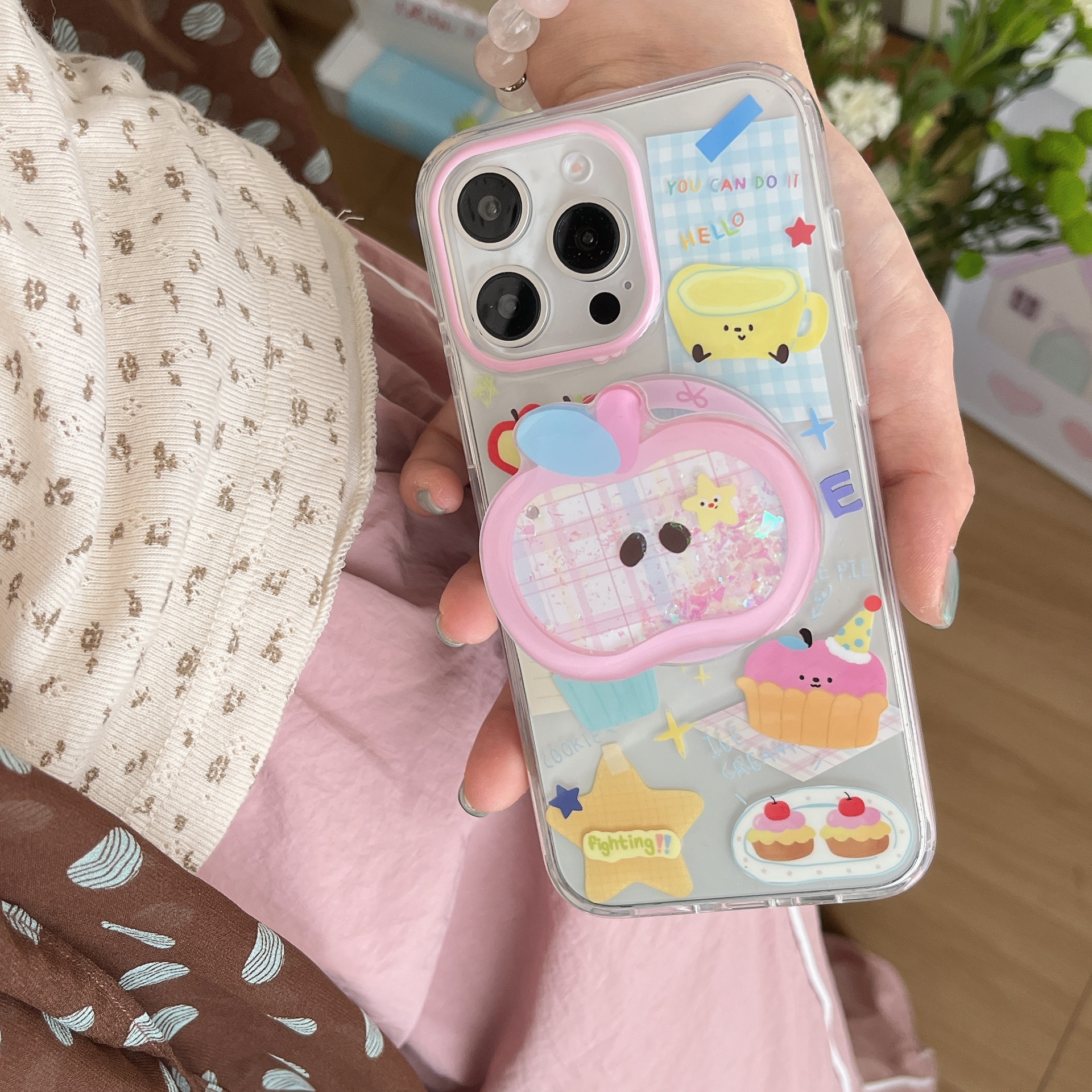 Pequeño pastel simple estrella apple 16ProMax niña corazón 15Pro dibujos animados 14/13 atracción magnética 15PM