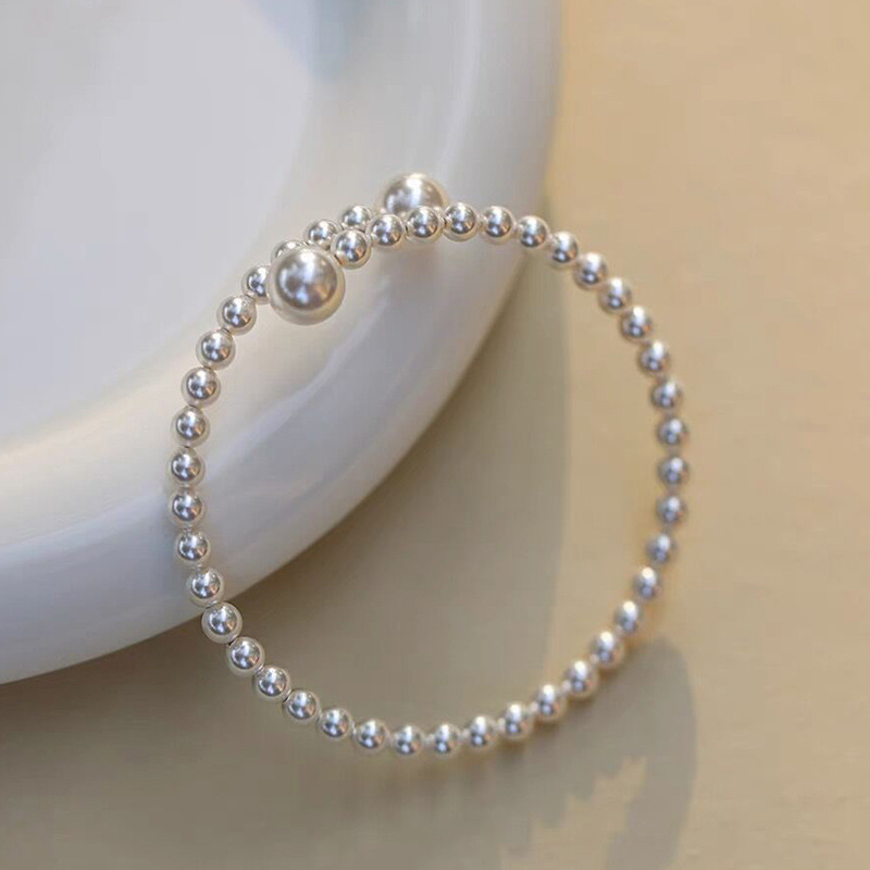 Glass pearl bracelet niche design light luxury fashion bracelet elegant elastic adjustable imitation pearl bracelet Glass pearl bracelet niche design light luxury fashion bracelet elegant elastic adjustable imitation pearl bracelet