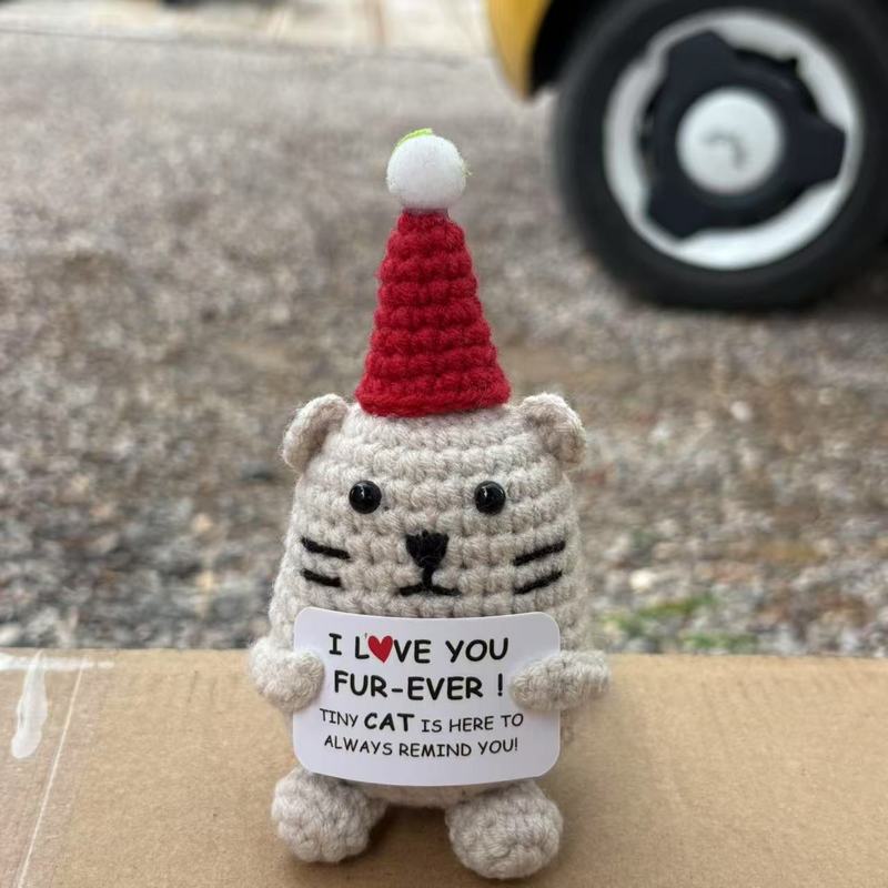 国境を越えたクリスマスに人形を編んで毛糸を編んでヘラジカの積極的なマフラージャガイモを作って雪だるまを編む|undefined