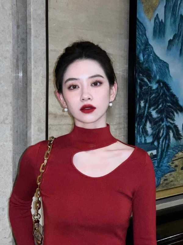黑色镂空半高领挂脖内搭打底衫女秋冬纯欲修身针织衫锁骨上衣秋季|undefined