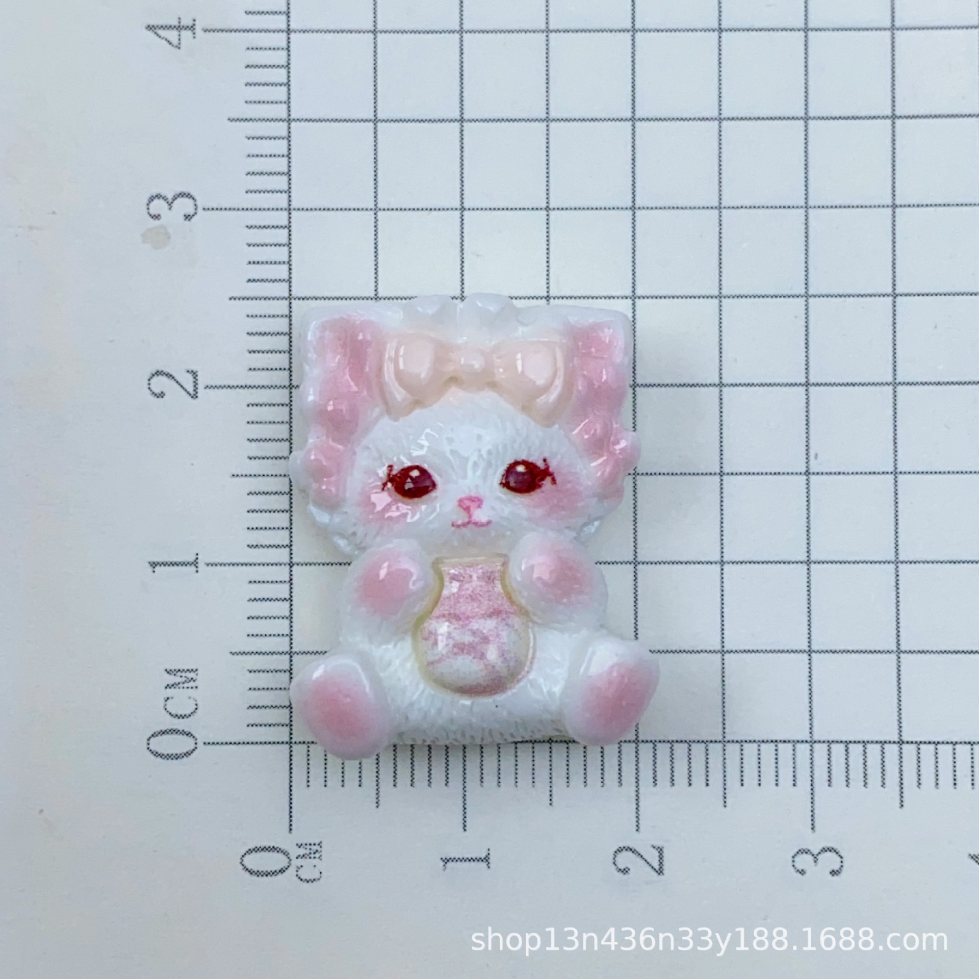 かわいい抱っこ瓶子猫diyシミュレーション樹脂部品携帯ケース手作りヘアピンアクセサリー材料