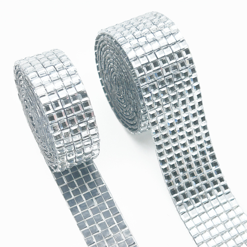 Nuevos accesorios de joyería de tiras de diamantes de cristal pegatinas de diamantes de imitación cinta de diamantes de imitación autoadhesiva de bricolaje accesorios de ropa pegatinas de diamantes