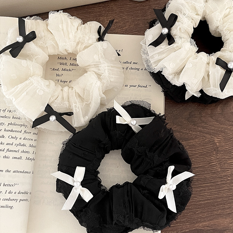 Elegant Ballet-style Lace Bow Scrunchie For Sophisticated Hair_voghion.com
