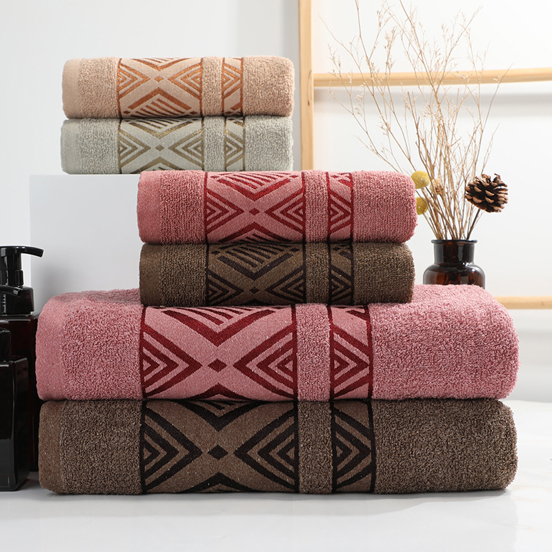 Cross-border Middle East trade cheap polyester cotton bath towel wholesale and retail soft cotton bath increase towel cotton suit