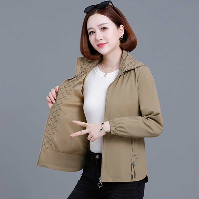 短款外套女春秋款2025新款中年妈妈秋季女装百搭休闲连帽夹克上衣|undefined