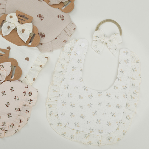 Cross-border new baby saliva napkin ruffled children's cotton gauze lace bib bib saliva pocket headband set