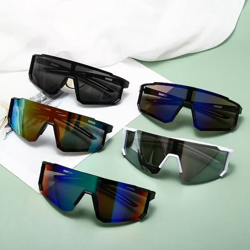 新款跨境户外骑行运动眼镜男女款时尚一体大镜片防护风镜