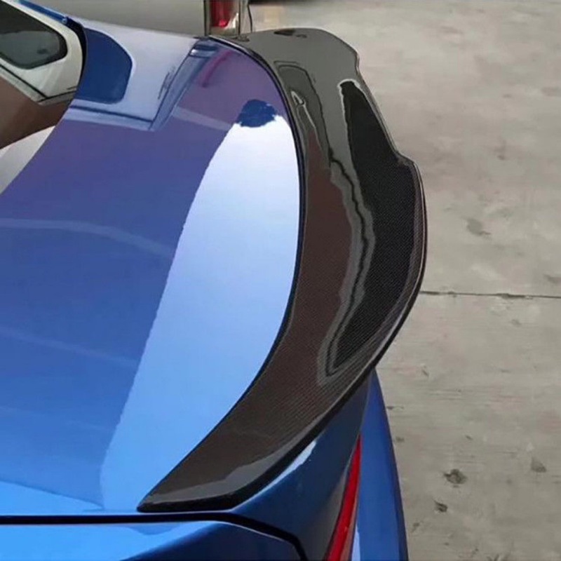 12-18種類のbmw 3系尾翼f 30/f 35を適用して、尾翼MP m 4 PSMを改造します。|undefined