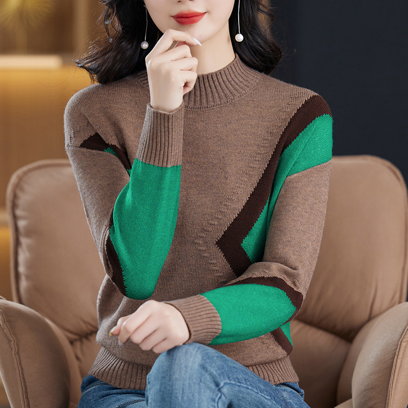 婦人服の卸売りは2024秋冬の新型のゆったりした半高襟の厚い色の洋風の底のシャツの女性のセーターの中で合わせます。|undefined