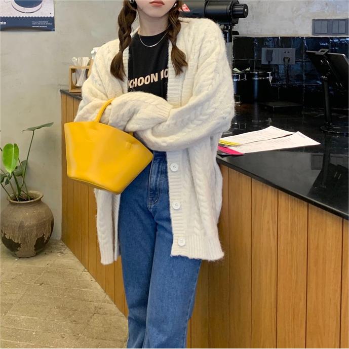 2024 primavera y otoño nuevo suéter perezoso abrigo con cuello en V diseño de moda cardigan de punto medio-longitud superior del hombro para las mujeres image 5