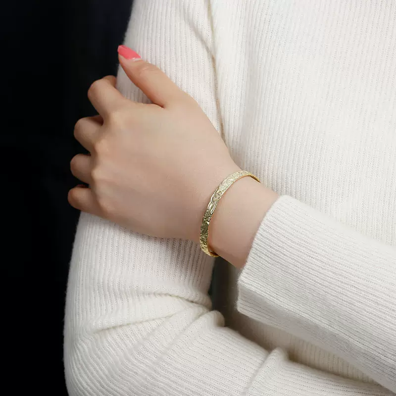 榕树下S925银韩版气质ins肌理手镯女简约百搭小众设计褶皱纹手环