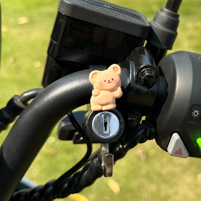 Helmet lock – car motorcycle hook lock handlebar