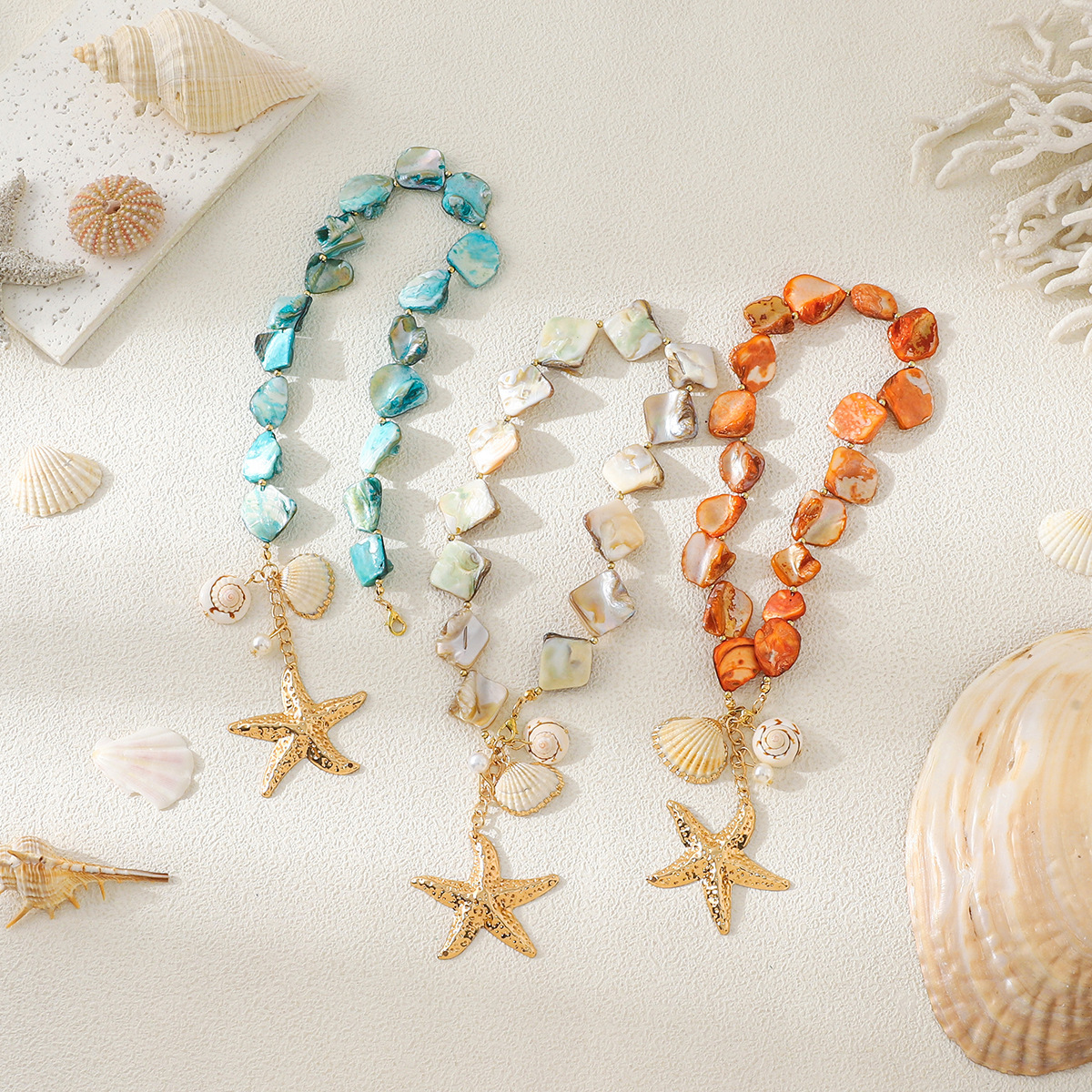 Colar longo estilo oceano com concha e estrela do mar_voghion.com