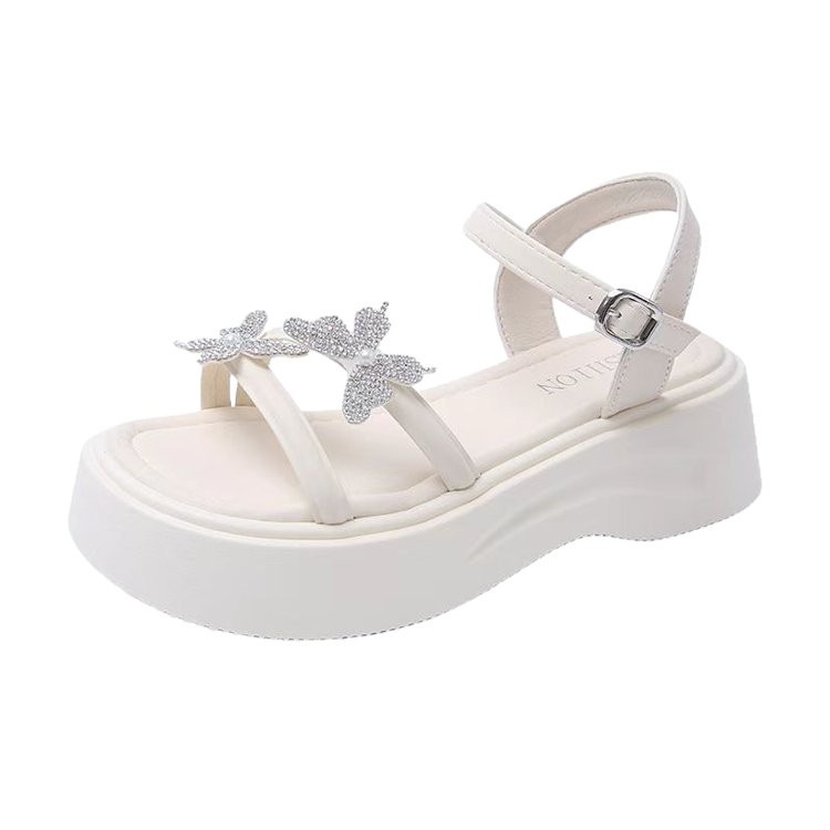 Una palabra con sandalias femeninas perlas mariposas hadas viento de verano 2026 nuevo estilo francés grueso fondo brillante sandalias cristalinas