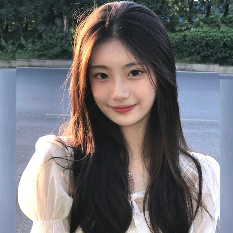 Wig Women's Long Hair Summer Internet Red Natural Headgear 2022 New Fashion Traceless Black Long Straight