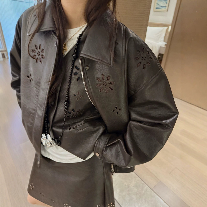 Vintage Hollow Embroidered Leather Jacket for Women, New Early Autumn Loose Slimming Motorcycle Style Leather Coat, Versatile Top Vintage Hollow Embroidered Leather Jacket for Women, New Early Autumn Loose Slimming Motorcycle Style Leather Coat, Versatile Top