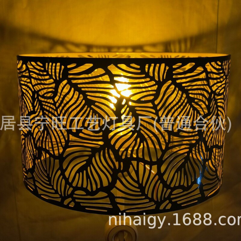 Cross-border for European market wrought iron lampshade metal engraved metal hollow lampshade E27E14 lamp head mouth