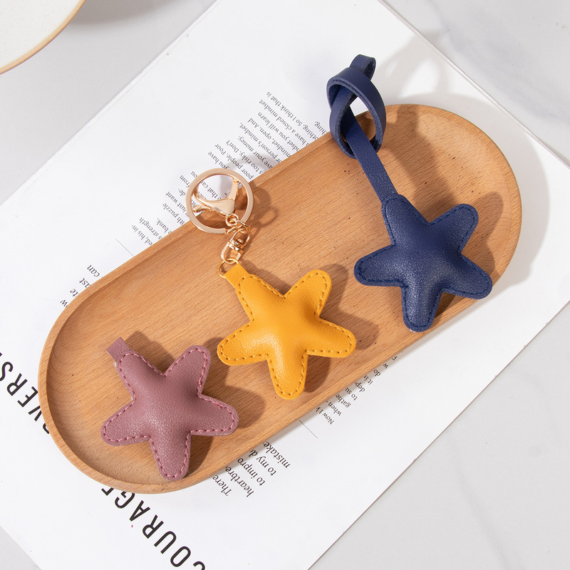 Korean-Style Leather Star Keychain Pendant, Cute Backpack Pendant, Three-Dimensional Pentagram Heart Leather Ornament, Small Keychain Pendant