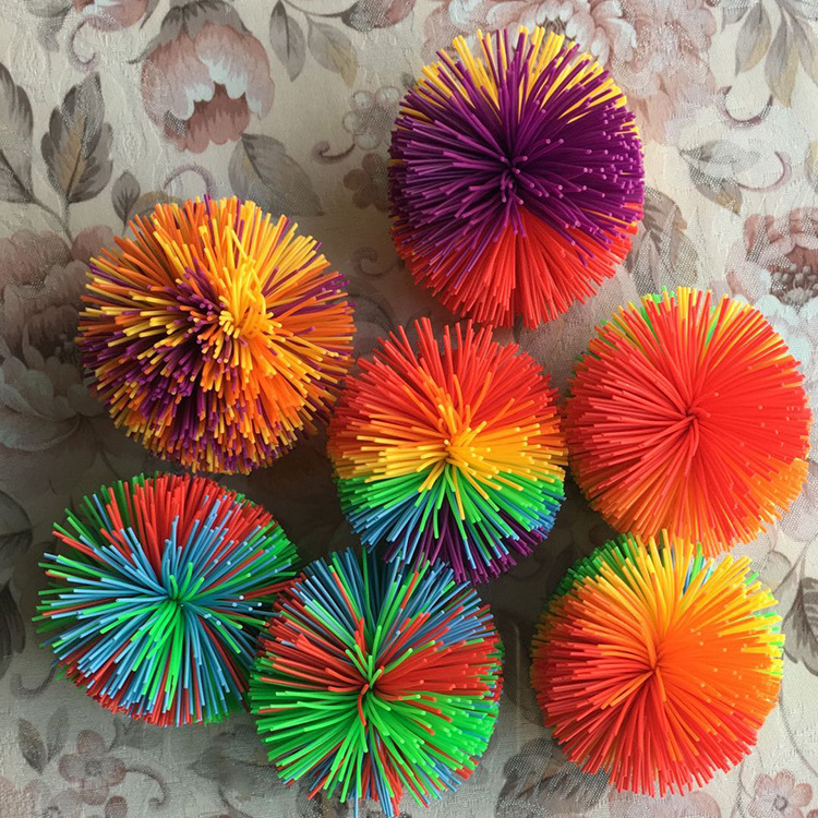 【厂家直销】挂饰品硅胶毛毛球饰品配件橡胶毛毛球玩