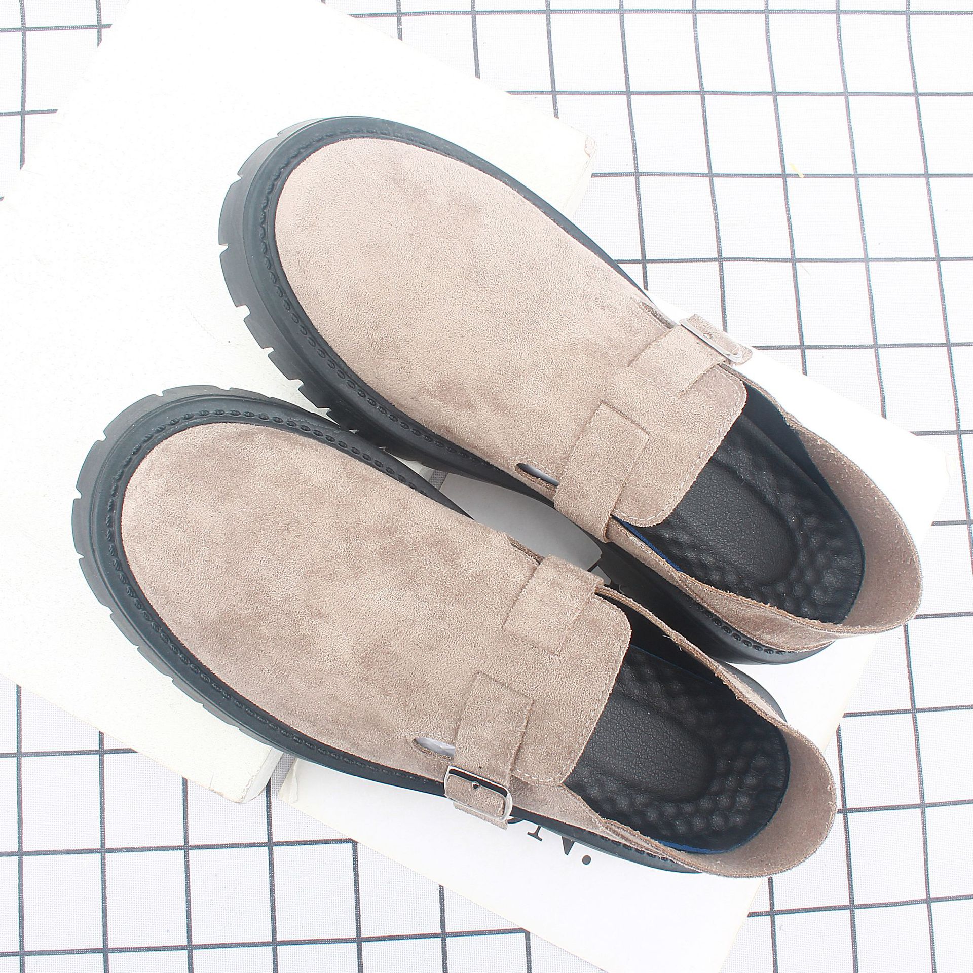 �ļ������⴩���ϰ�ͷ��Ь�������ɸ��װ���Ь͸������ƤЬ1106