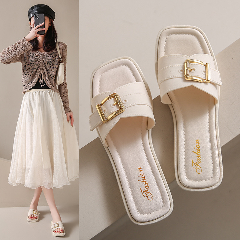Fashionable women's summer beach casual women's slippers flat