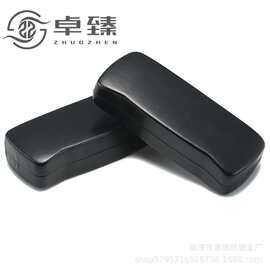 厂批黑色仿小牛皮小V眼镜盒 个性抗压近视金属眼镜盒铁盒 可印LOG