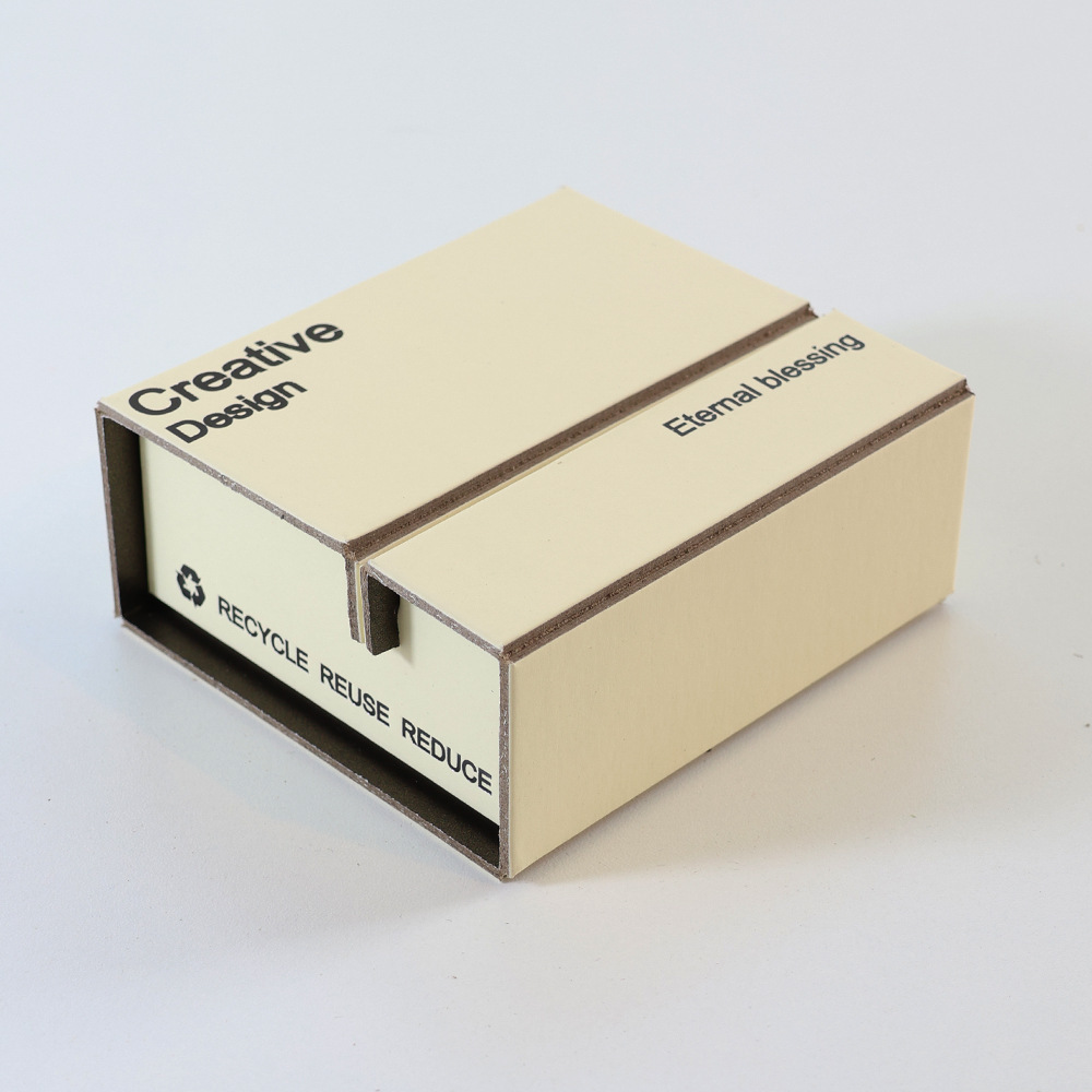 베이지; 10.5*9.8*4.5cm(외부 치수)