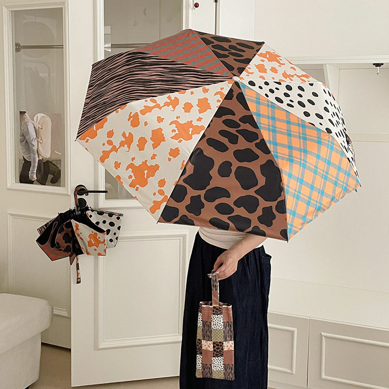 Designed Korean Leopard Print Sunny Umbrella, Sun Protection and Uv Protection Curved Hook Sun Umbrella, Manual Folding Vinyl Parasol