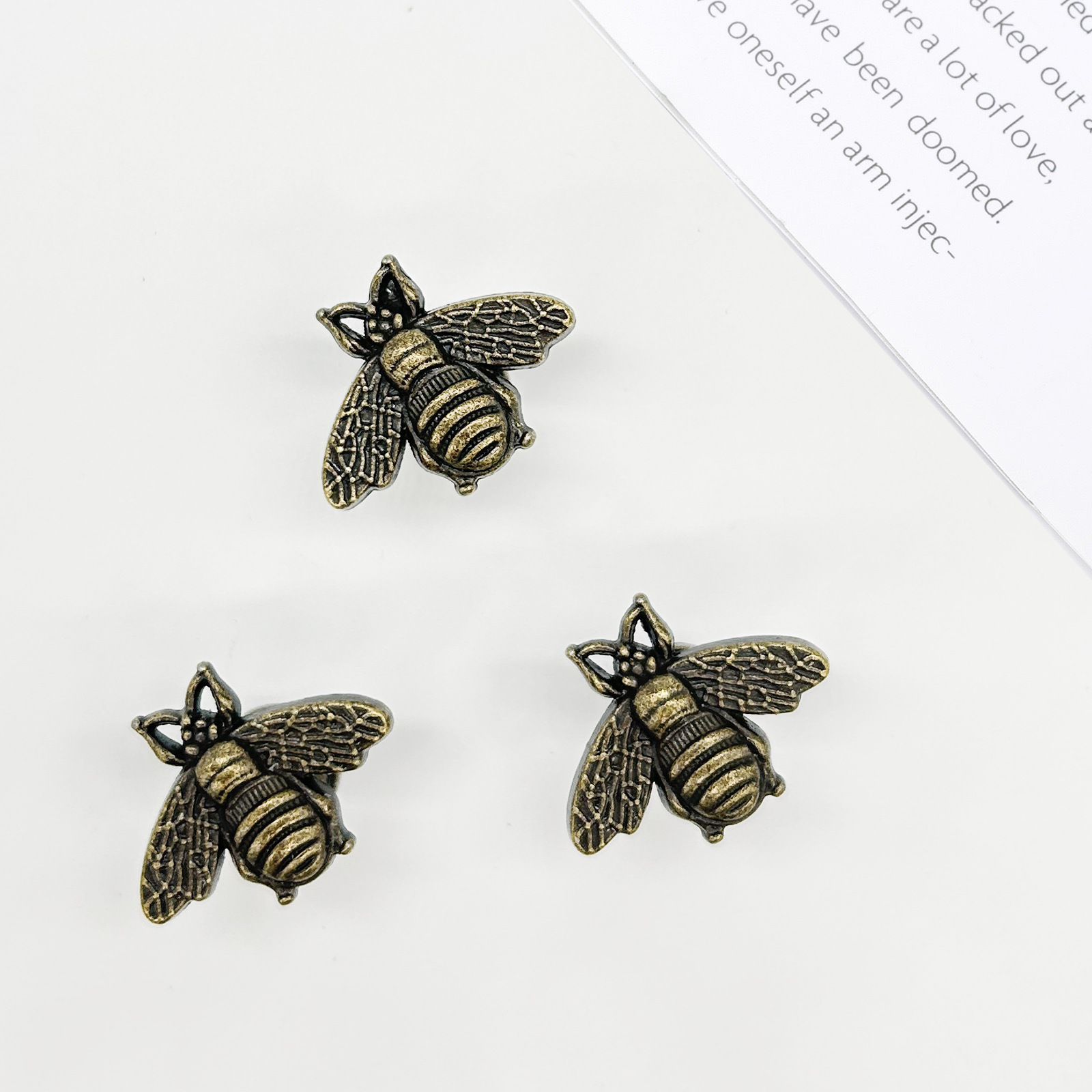 Shangli single hole drawer handle with little bee retro animal…