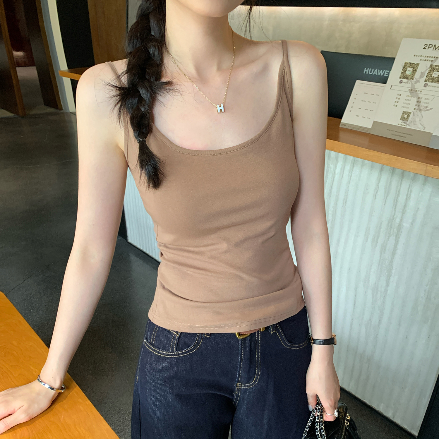 Thai Hot Sexy Red Camisole with Breast Pads and Large Neckline for Women 2025 Summer New Sexy Tops