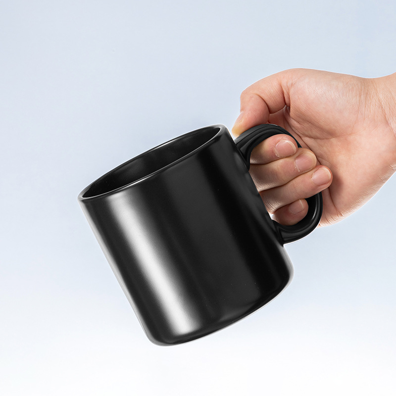 Fabricante de cerámica Liling, lujo ligero, taza de cerámica de alta gama, evento corporativo personalizado, taza de regalo de empresa