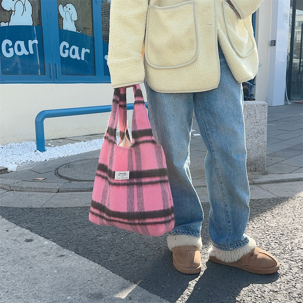 31292 Japanese and Korean large-capacity woolen checkered bag for women, 2023 new Tote bag, commuter and school single-shoulder bag undefined