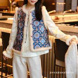 深圳南油女装上新中式棉马甲仙草宝相花蜀锦+拼水貂毛夹