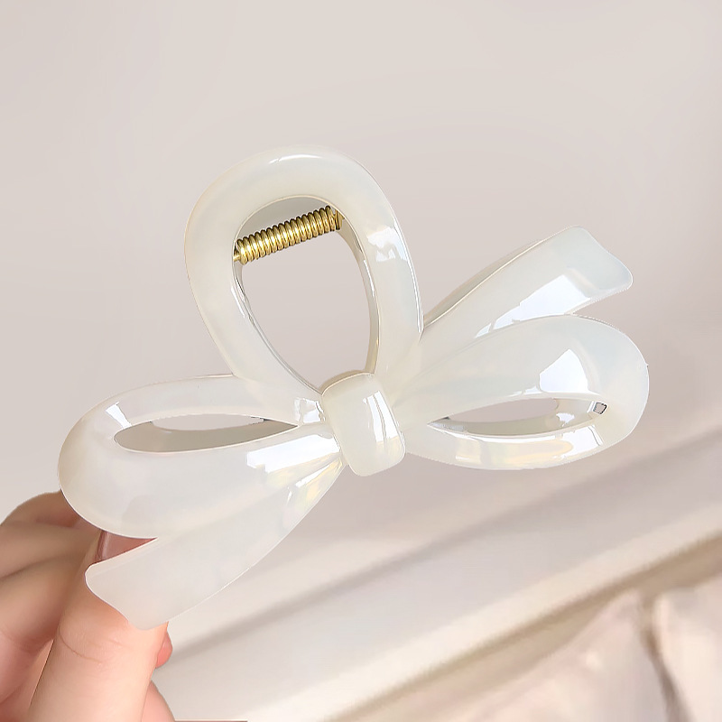 女性用リボンヘアクリップ 2025 新しい後頭部サメクリップ大きな髪のボリューム幾何学的な三角形のグリッパークリップ半分の髪|undefined