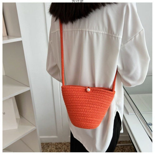 Summer Bags Small Qing Bag Girl Commute Mini Fashion Shoulder Crossbody Vacation Bags Woven Bag One Piece Wholesale