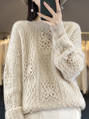 100% Wool Crochet Base Shirt for Women, New Arrival, Stylish and Plus-Size Undergarment, Autumn/Winter Knitted Sweater for Women