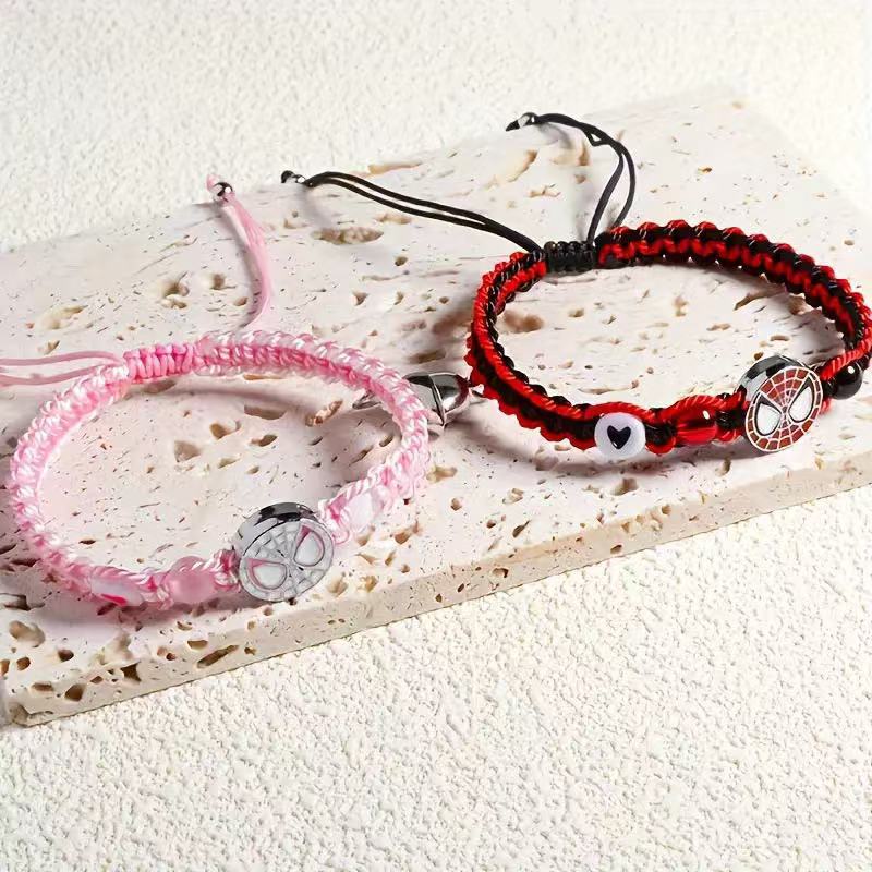Amazon Amazon cross-border hot-selling European and American Marvel Spider-Man theme magnetic suit bracelet bracelet