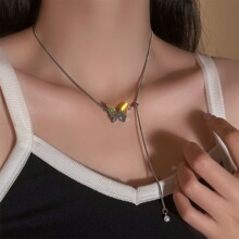 潮酷镭射系水钻蝴蝶可抽拉细链条项链女小众奢华设计感气质锁骨链