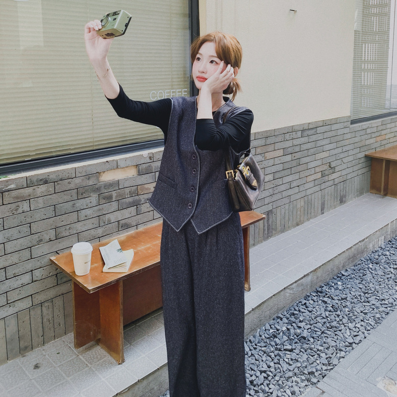 实拍韩系御姐风马甲阔腿裤配丝巾套装三件套女早秋高级感正式穿搭|undefined