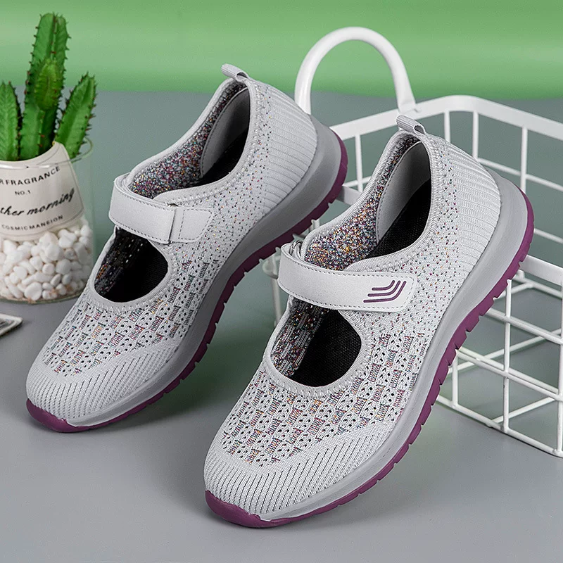 Sports shoes, walking shoes for mother, low footwear, for middle age