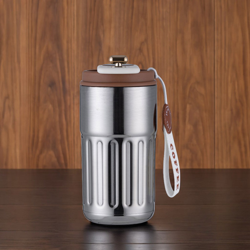 La nueva taza de café de acero inoxidable 316 de alto valor taza de vacío al aire libre de doble capa taza de agua portátil para automóvil