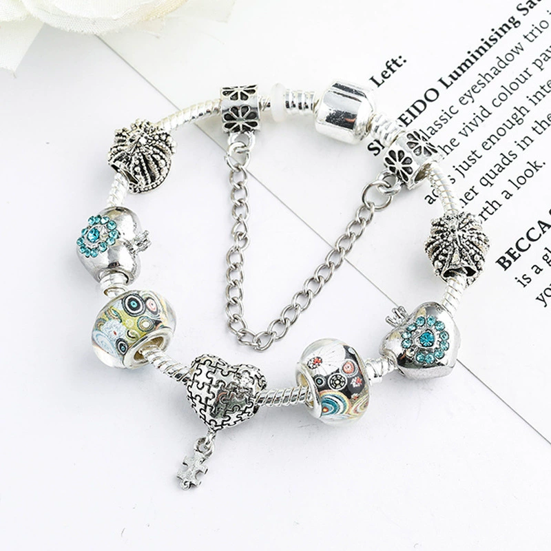 Beaded bracelet heart shaped, accessory, DIY, style, (Physicals)