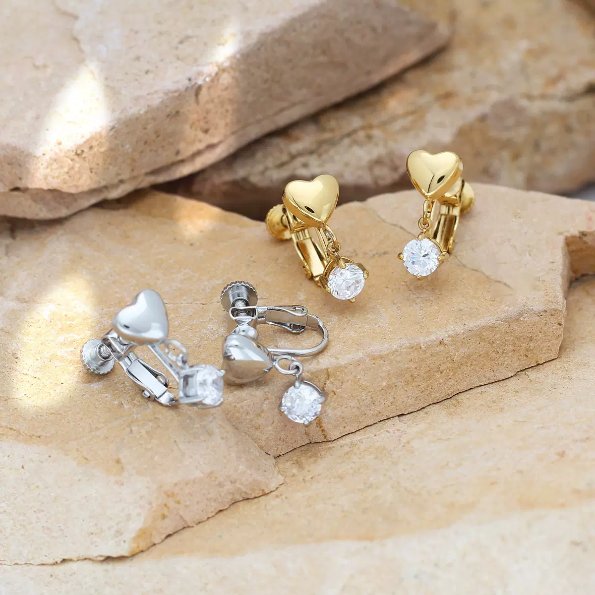 韩系精致爱心锆石小吊坠耳扣女设计感高级时尚单钻气质百搭耳饰品