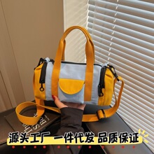 �W�t�|��С����Ů���¿����ⷫ����Ů�W���ٴ�μ�б���