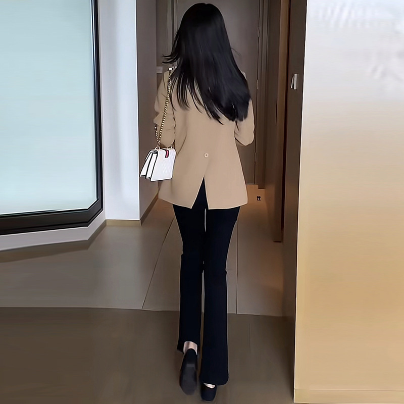 女性用の春と秋のコート、メイラードのホットスタイル、韓国の高級スリットスーツ、小柄な人向け、太った人向けのゆったりとしたカジュアルなスタイル|undefined