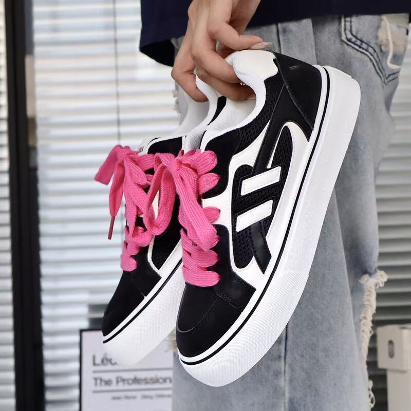 2026 Spring New Men's Canvas Shoes Low-top Versatile Korean Style Student Casual Breathable Trendy Sneakers 2026 Spring New Men's Canvas Shoes Low-top Versatile Korean Style Student Casual Breathable Trendy Sneakers