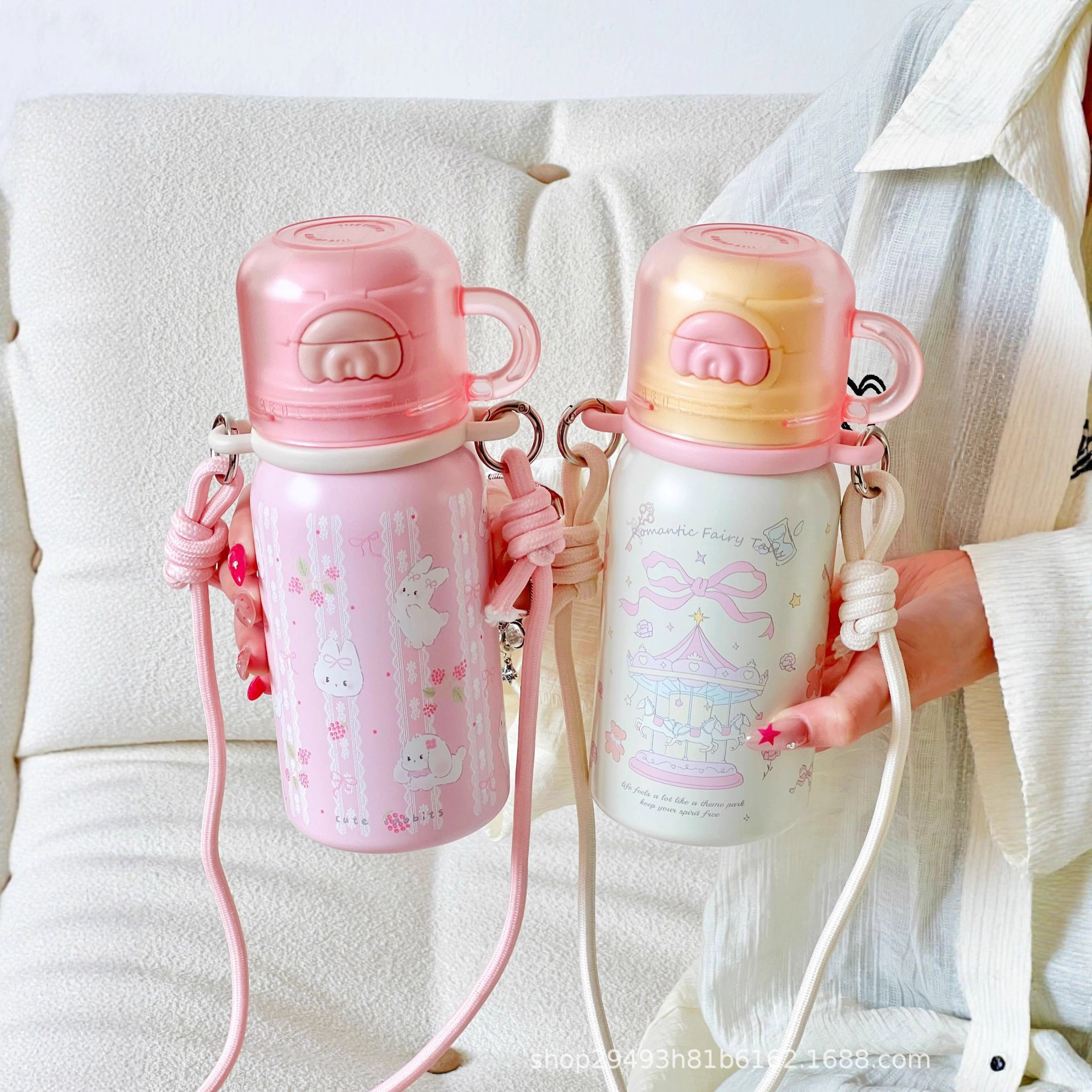 儿童保温杯便携式双饮提绳水杯2025新款高颜值大容量吸管水杯子