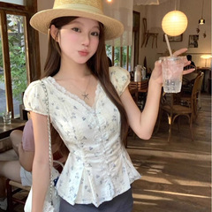 法式碎花蕾丝花边V领短袖衬衫女夏季小众甜美风掐腰修身显瘦上衣