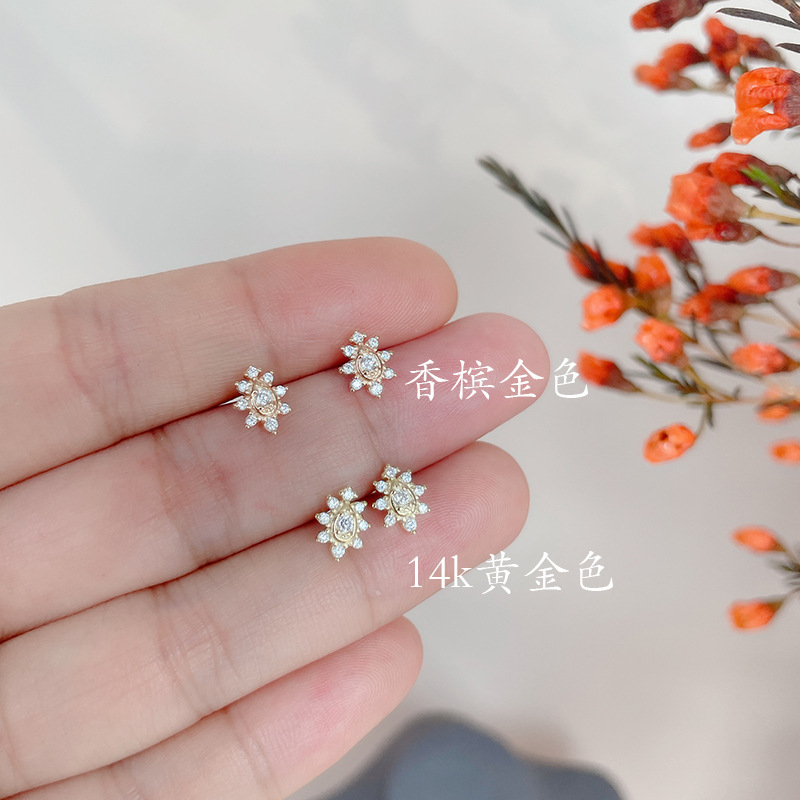 Japanese bracelet, jewelry, set, light luxury style, with snowflakes, diamond encrusted, silver 925 sample, 10 carat white gold 3
